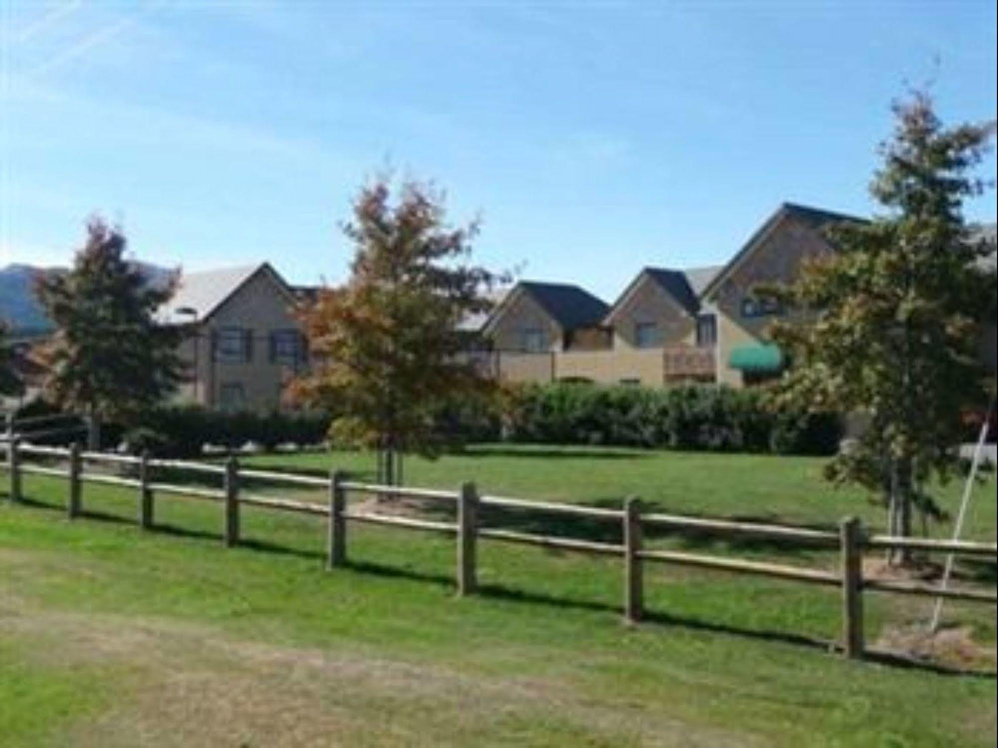 Bella Vista Hanmer Springs Exterior photo